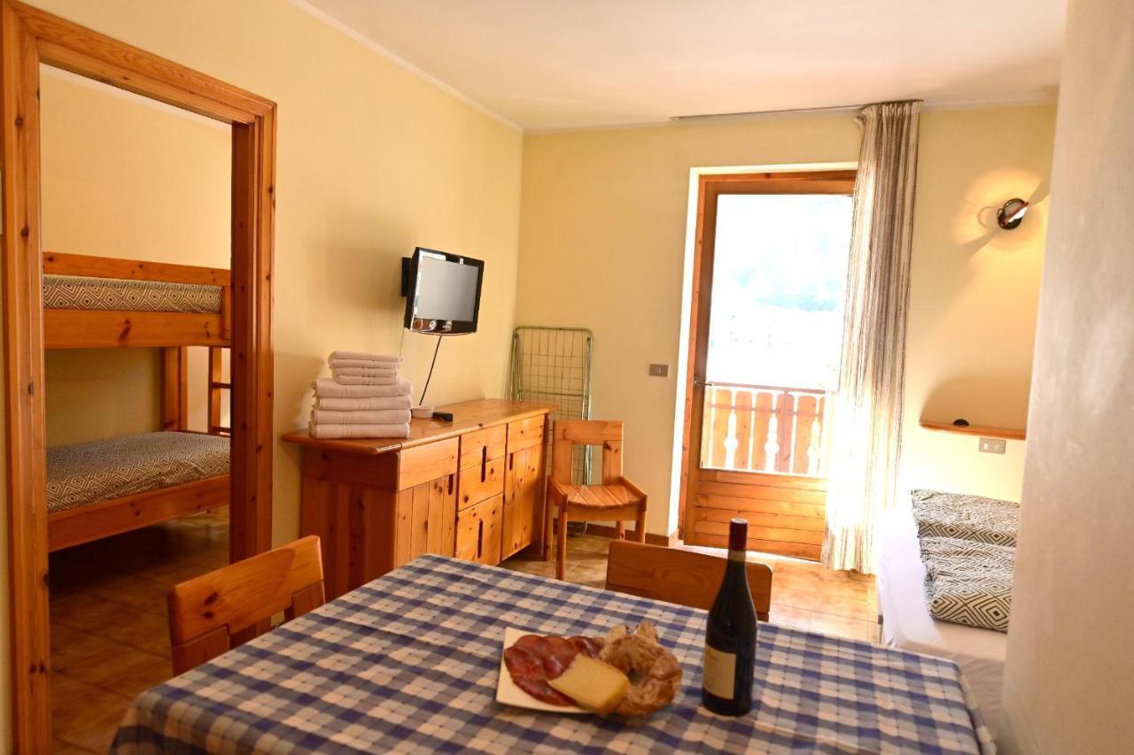 Residence Raethia Tra Bormio E Livigno Pradelle Exterior foto