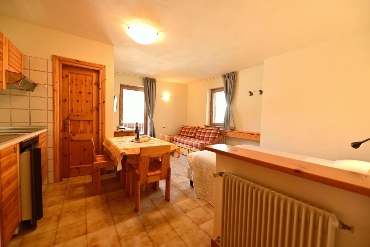 Residence Raethia Tra Bormio E Livigno Pradelle Exterior foto
